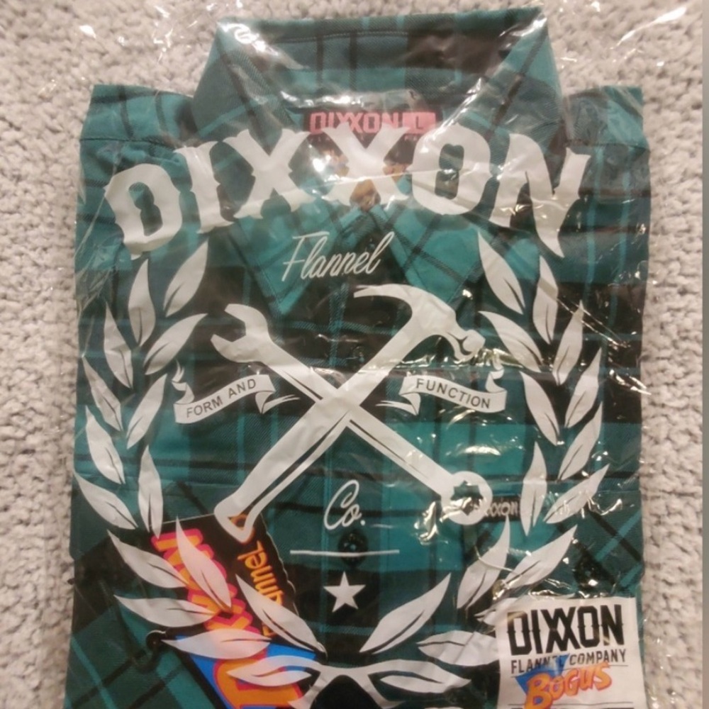 Dixxon Bogus Flannel size Large BNIB